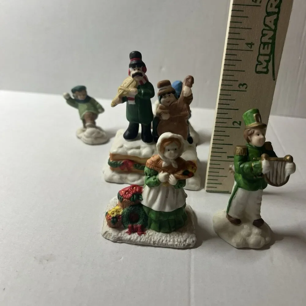 Vtg 1993 Mercuries Christmas Village Figurines Set 7 Porcelain Holiday People